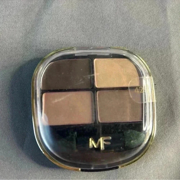 Vintage-Max Factor And Avon Y2K Eyeshadows Lot-New! - Picture 2 of 12